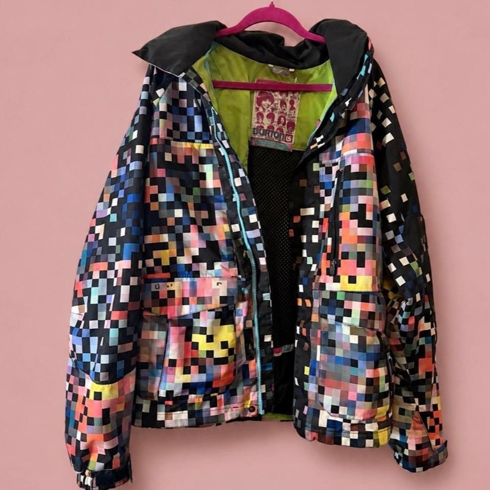 Burton Women's Y2K Pixel Print Snowboard Jacket Size Medium